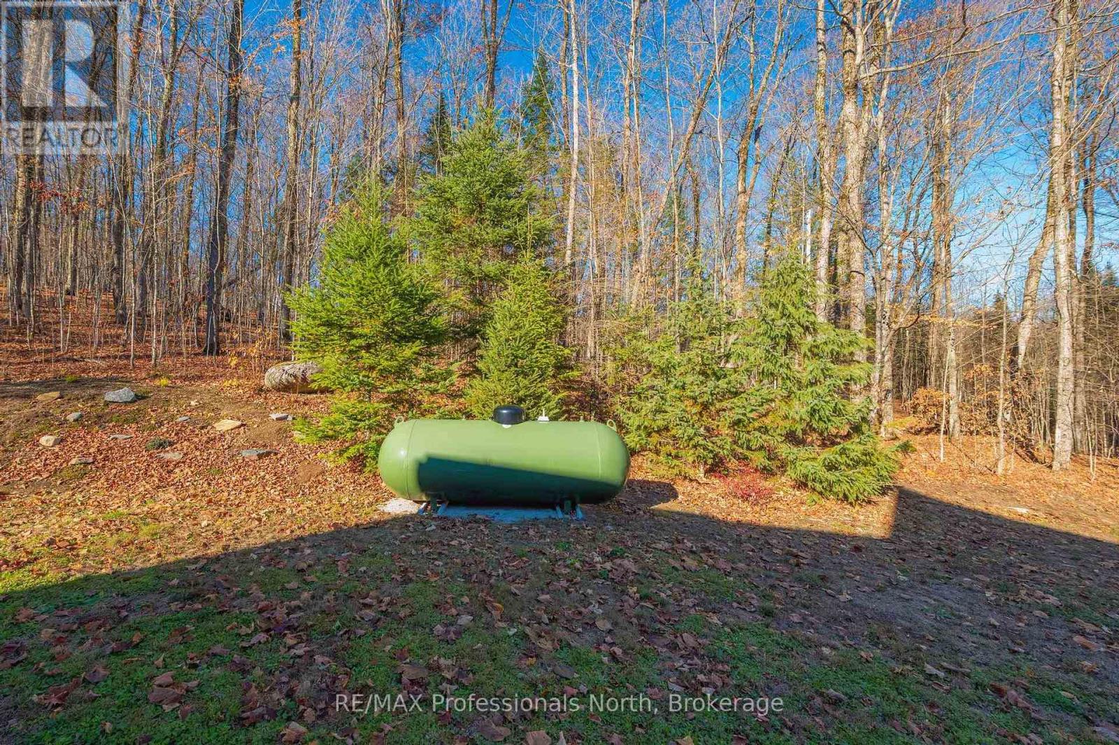 3777 Glamorgan Road, Dysart Et Al, Ontario  K0M 1S0 - Photo 43 - X12523548