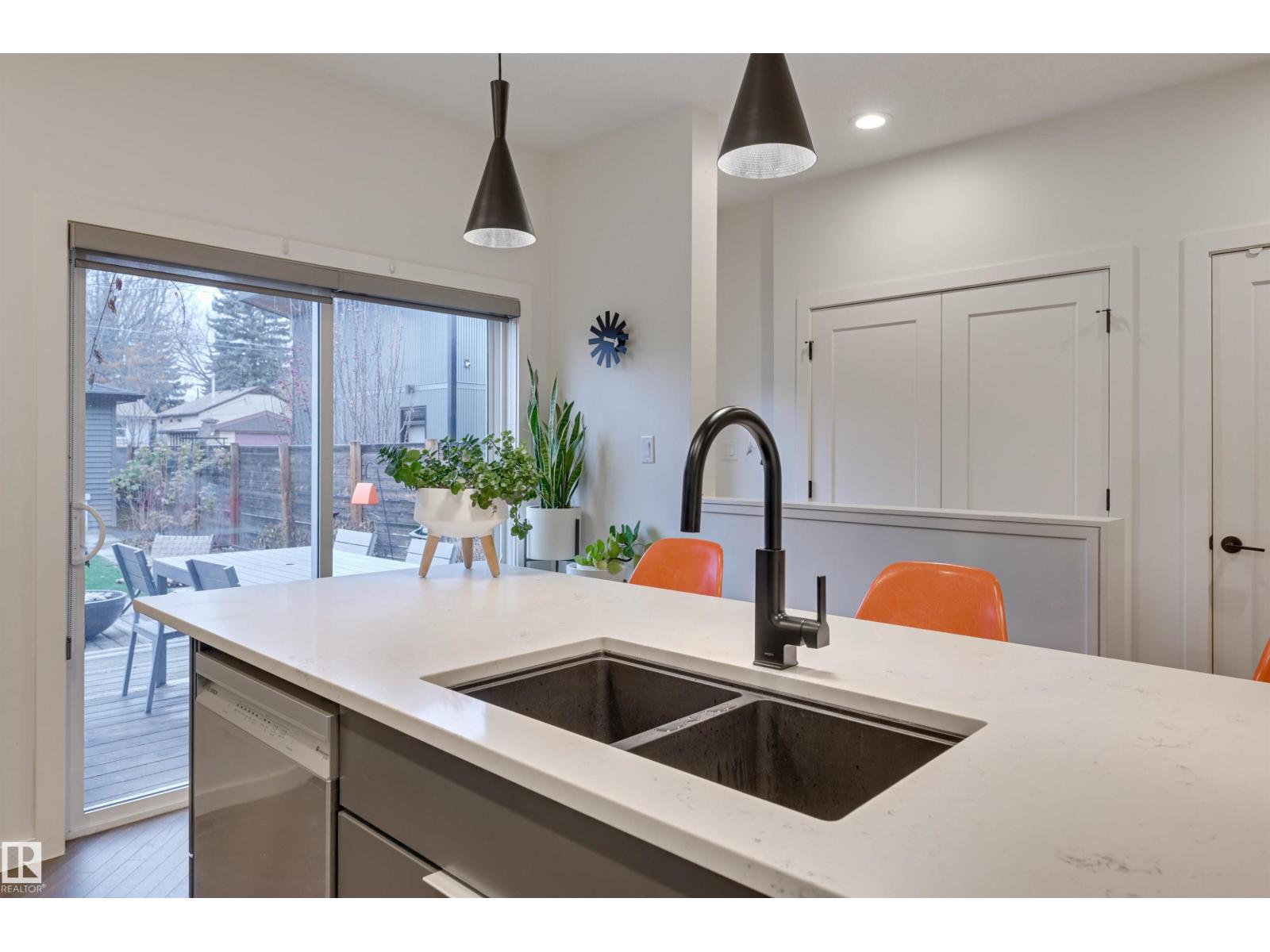 10436 145 St Nw, Edmonton, Alberta  T5N 2Y1 - Photo 19 - E4465130