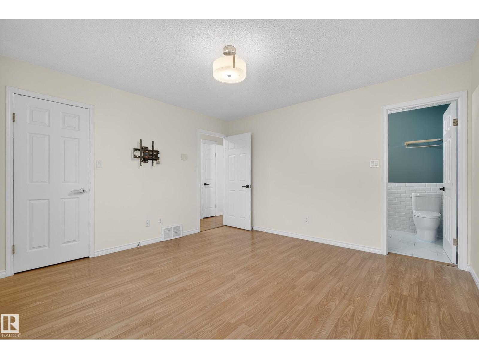 6520 154 Av Nw, Edmonton, Alberta  T5Y 2N7 - Photo 20 - E4465132