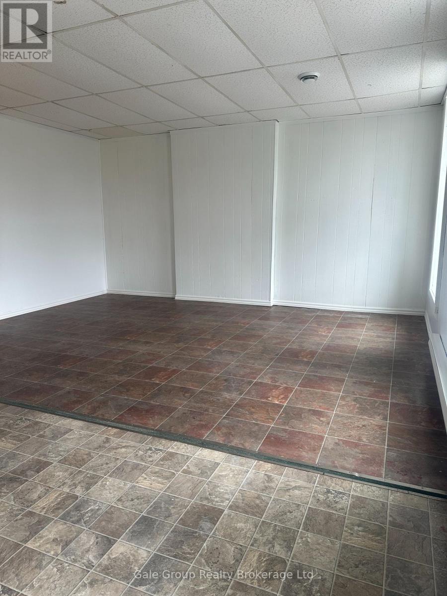 Unit 6 - 457 Dundas Street, Woodstock, Ontario N4S 1C2 - Photo 7 - X12523554