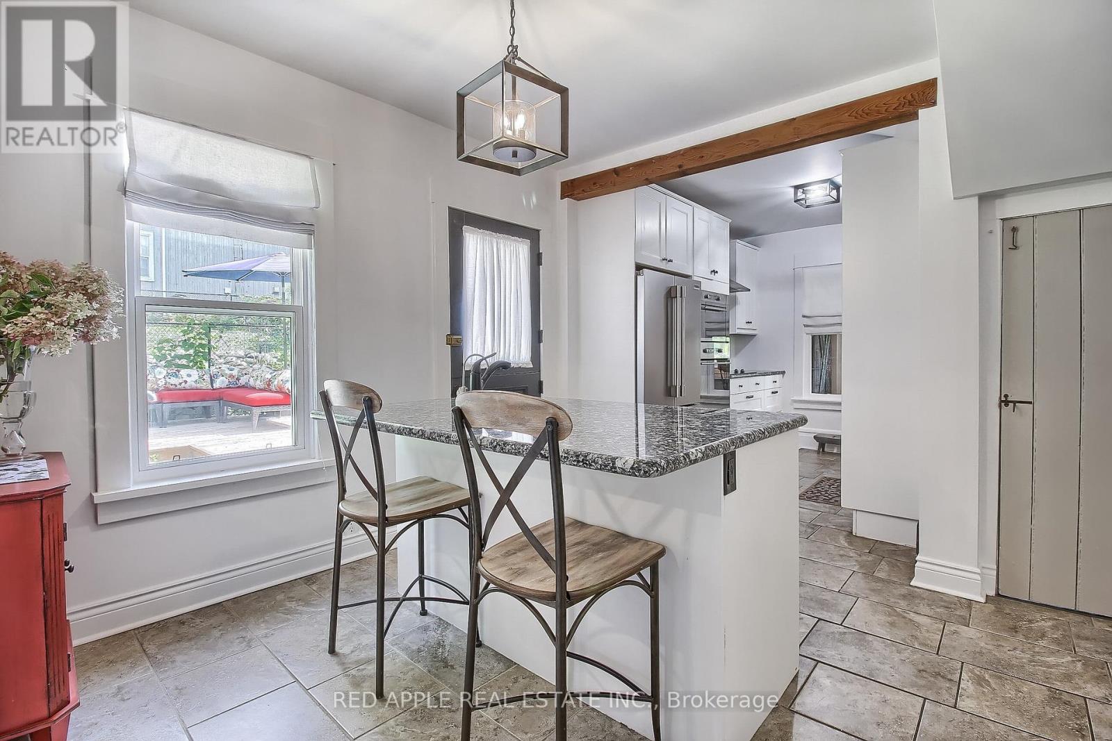 440 Whitevale Road, Pickering, Ontario  L1X 0J9 - Photo 11 - E12457305