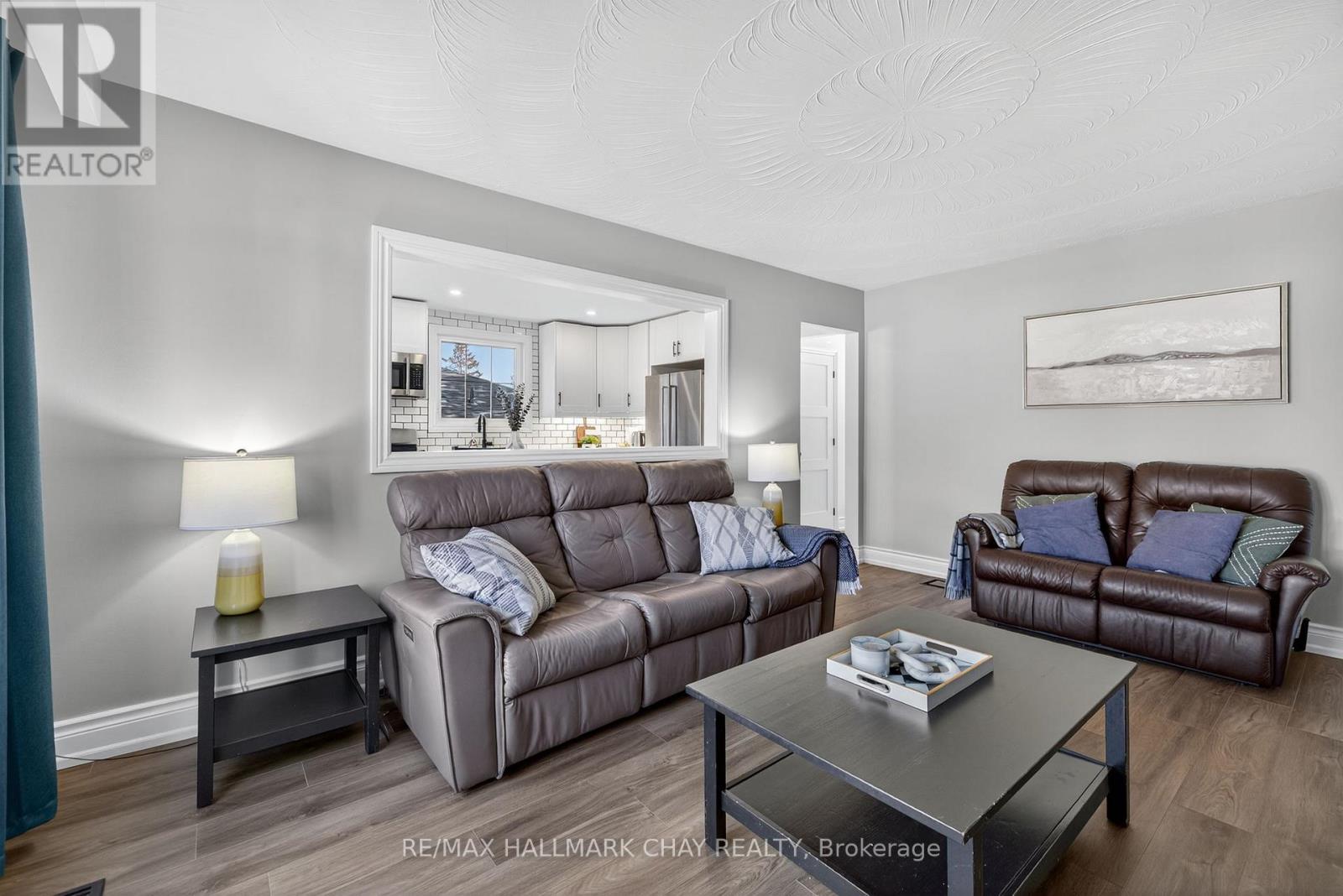 104 Kulpin Avenue, Bradford West Gwillimbury, Ontario L3Z 1T7 - Photo 11 - N12514736