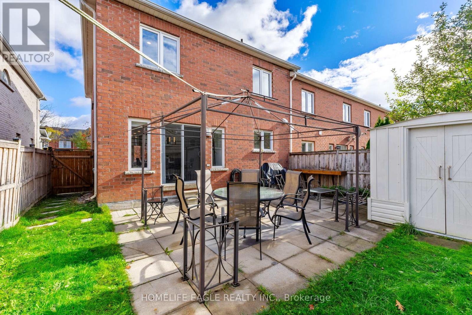 184 Knapton Drive, Newmarket, Ontario  L3X 3B5 - Photo 21 - N12523434