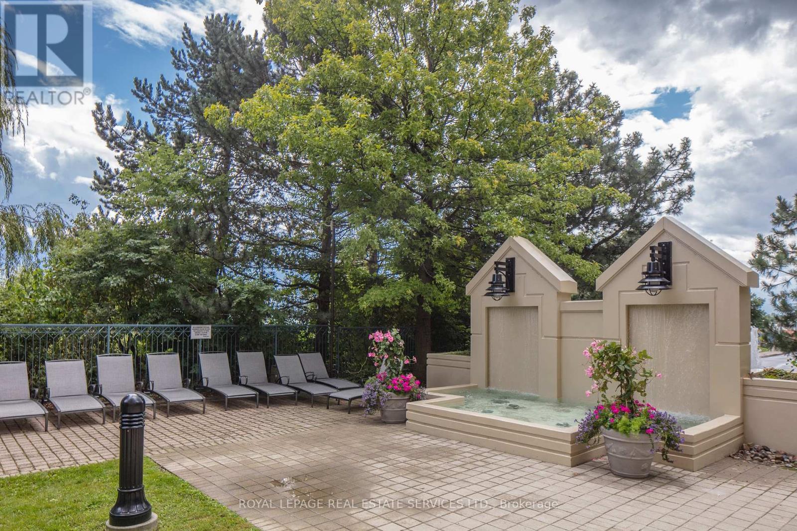 1605 - 1 Palace Pier Court, Toronto, Ontario  M8V 3W9 - Photo 27 - W11895734