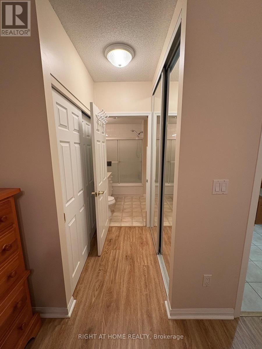 303 - 94 Dean Avenue, Barrie, Ontario  L4N 0M3 - Photo 34 - S12523446