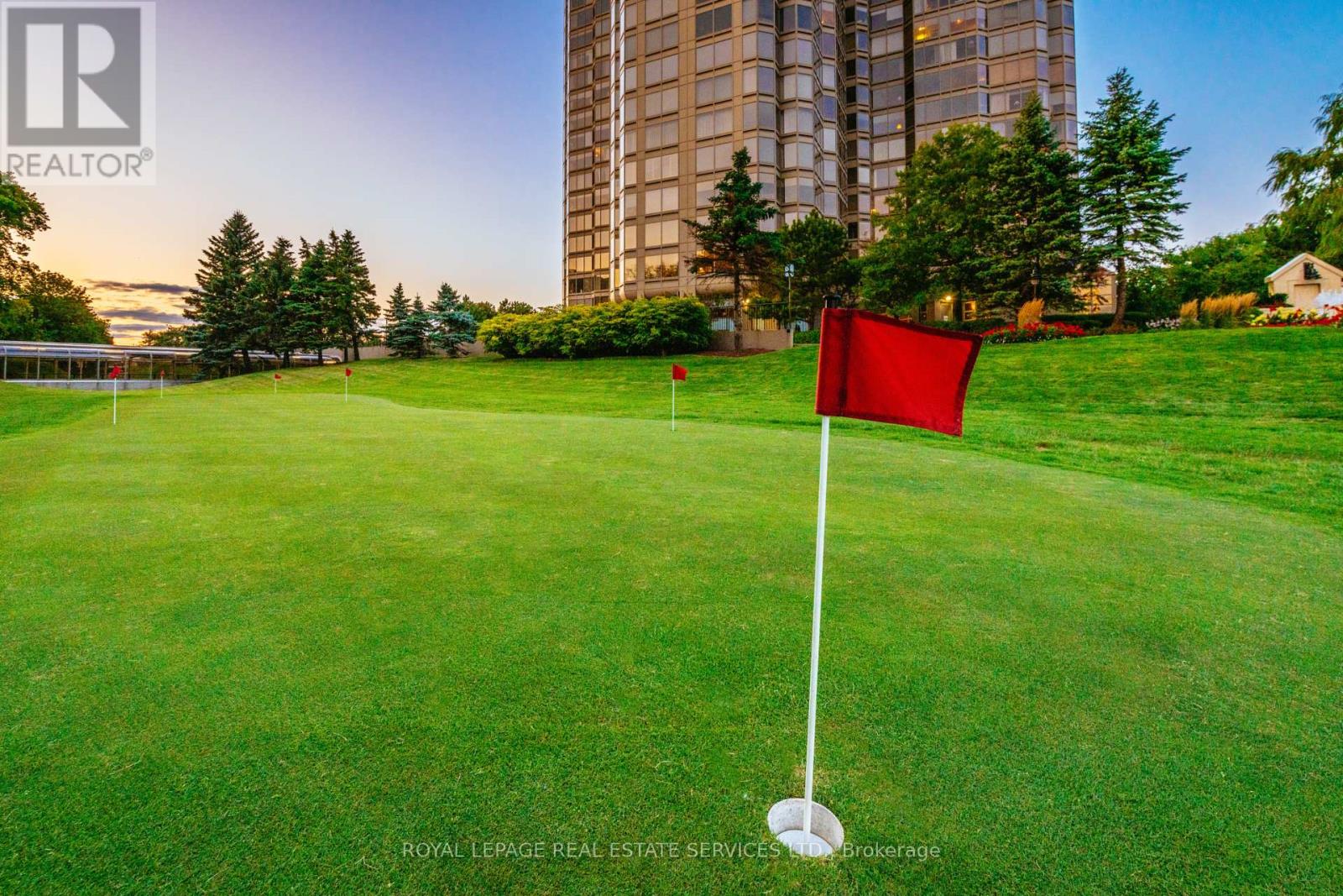 1605 - 1 Palace Pier Court, Toronto, Ontario  M8V 3W9 - Photo 30 - W11895734