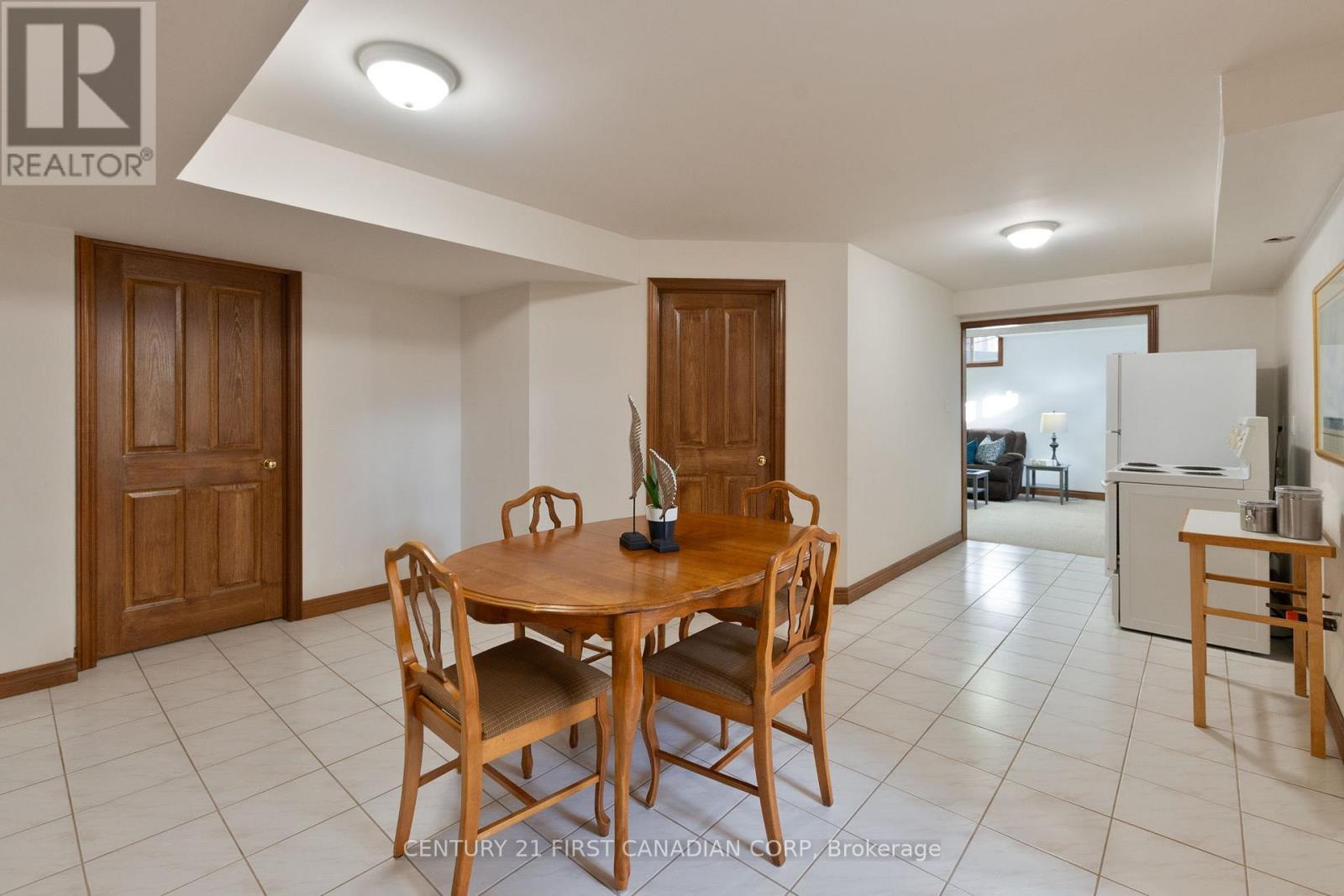 Photo 30 of 50 for 47 Carriage Hill Crescent