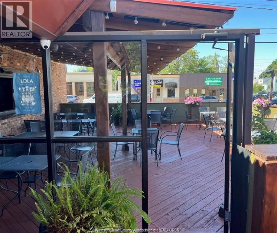 4715 Tecumseh Road, Windsor, Ontario N8R 1A1 - Photo 2 - 25028361