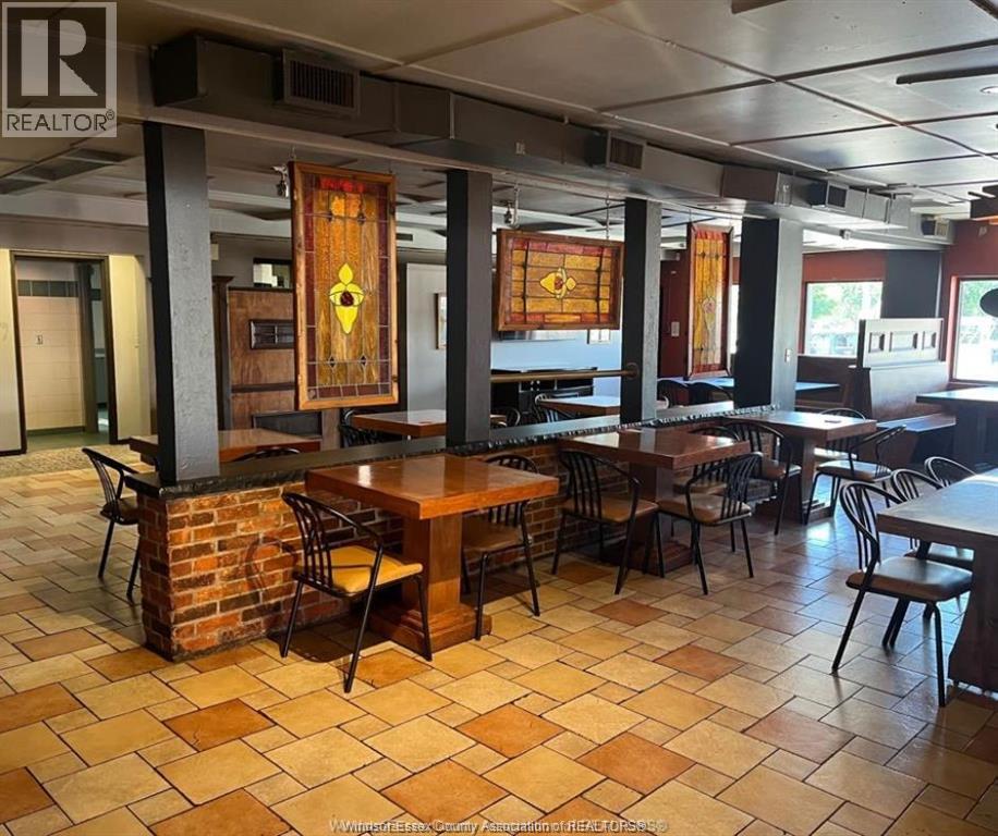 4715 Tecumseh Road, Windsor, Ontario N8R 1A1 - Photo 5 - 25028361