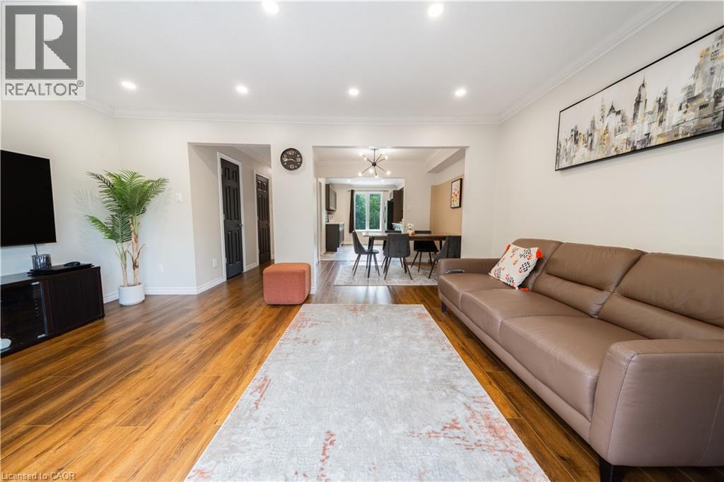 1548 Westminster Place, Burlington, Ontario  L7P 2B5 - Photo 15 - 40786693