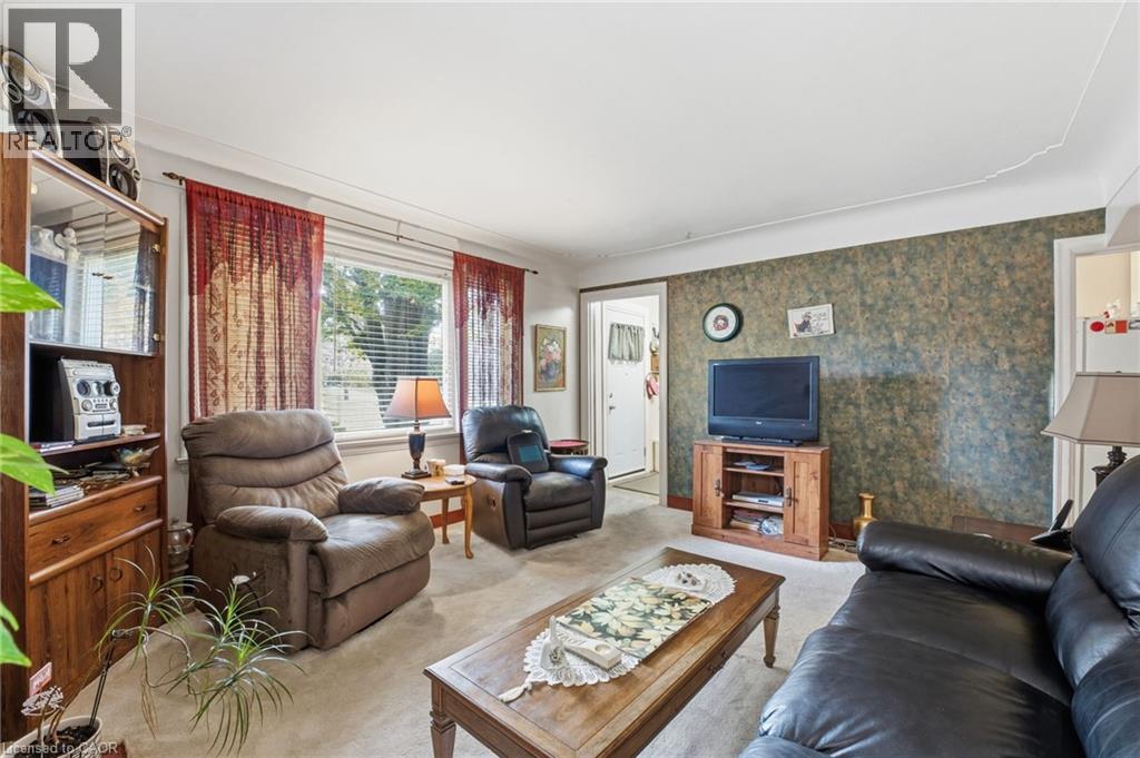 298 Sanatorium Road, Hamilton, Ontario  L9C 2A2 - Photo 18 - 40786655