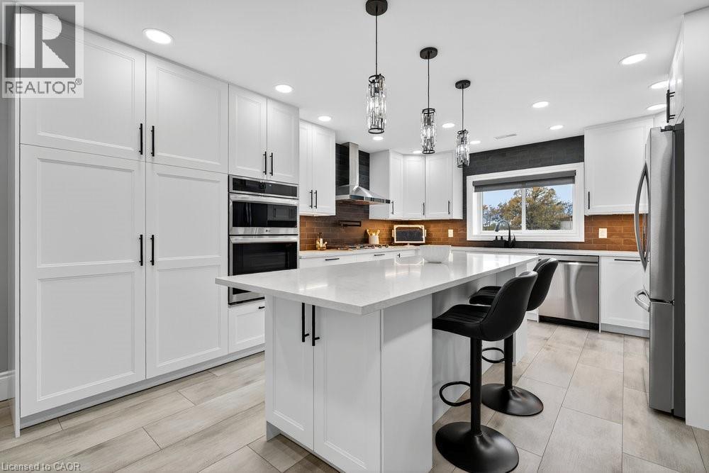 74 Green Mountain Road E, Stoney Creek, Ontario  L8J 2W4 - Photo 16 - 40786609