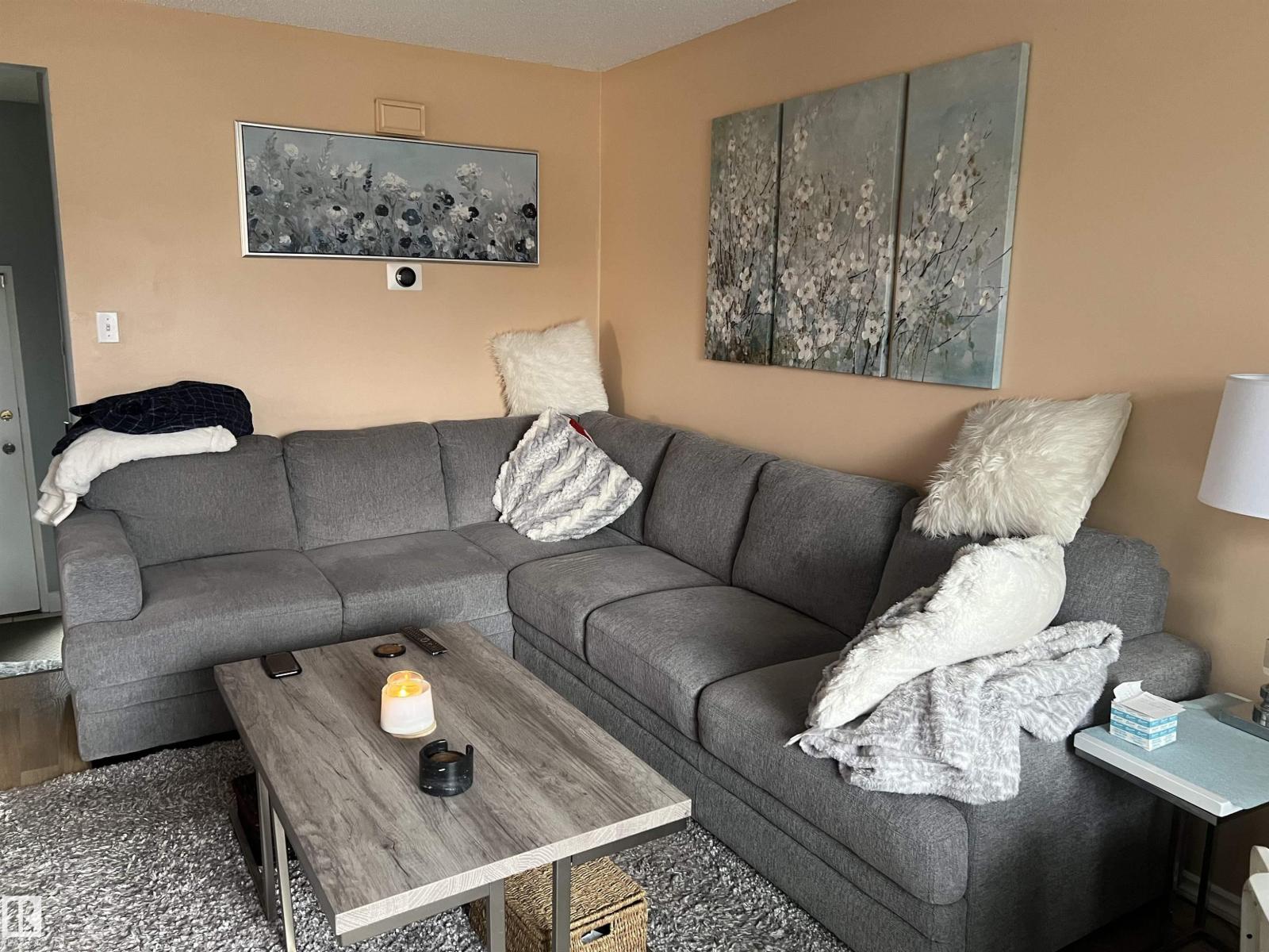 172 Callingwood Pl Nw, Edmonton, Alberta  T5T 2C6 - Photo 5 - E4464250