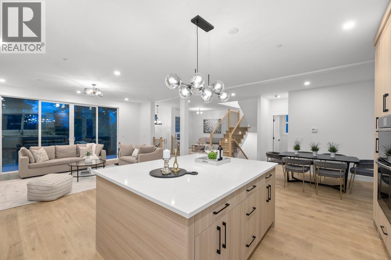 10490 Mcveety Street, Maple Ridge, British Columbia  V2W 0K3 - Photo 14 - R3065602