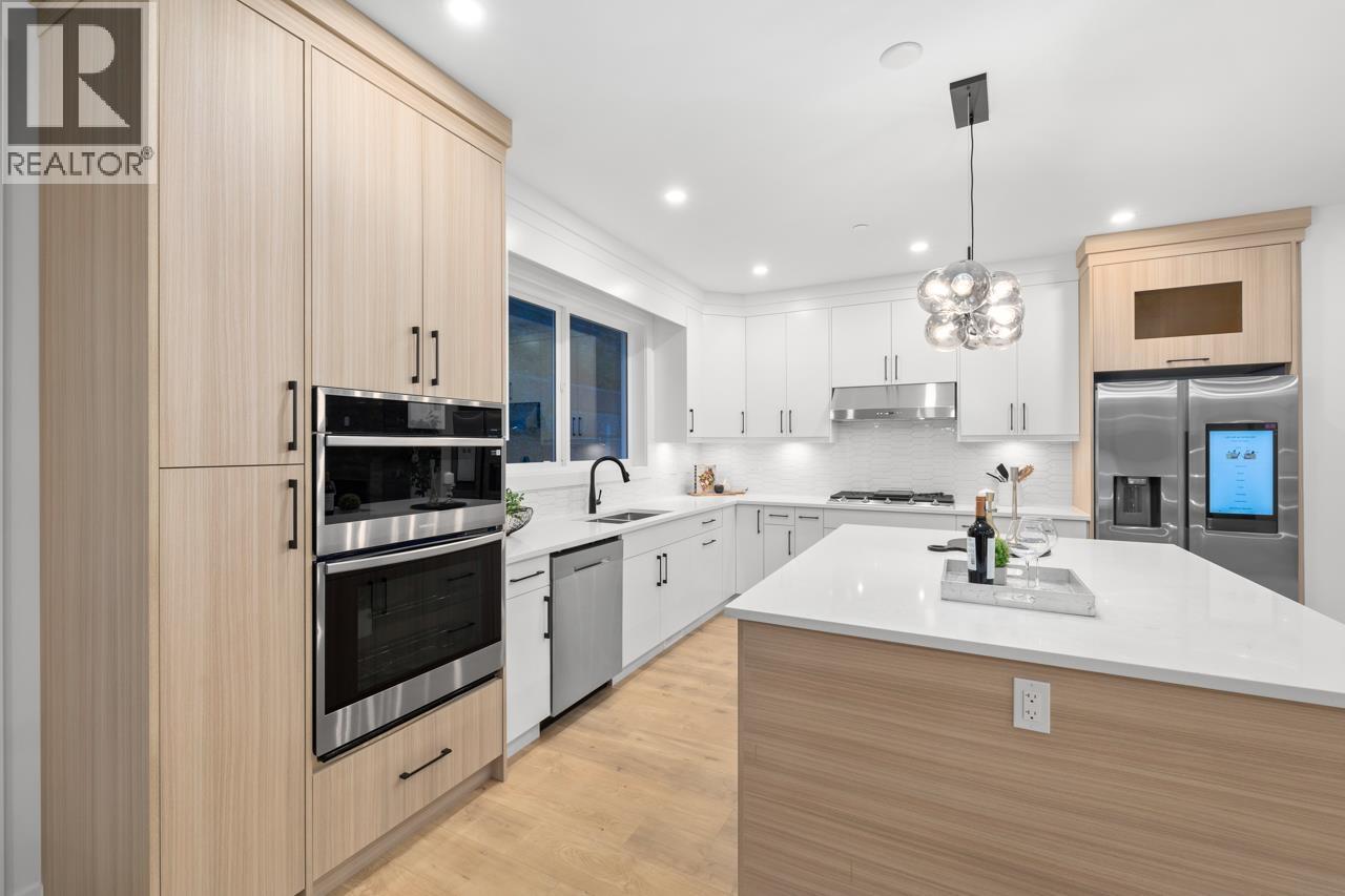 10490 Mcveety Street, Maple Ridge, British Columbia  V2W 0K3 - Photo 11 - R3065602