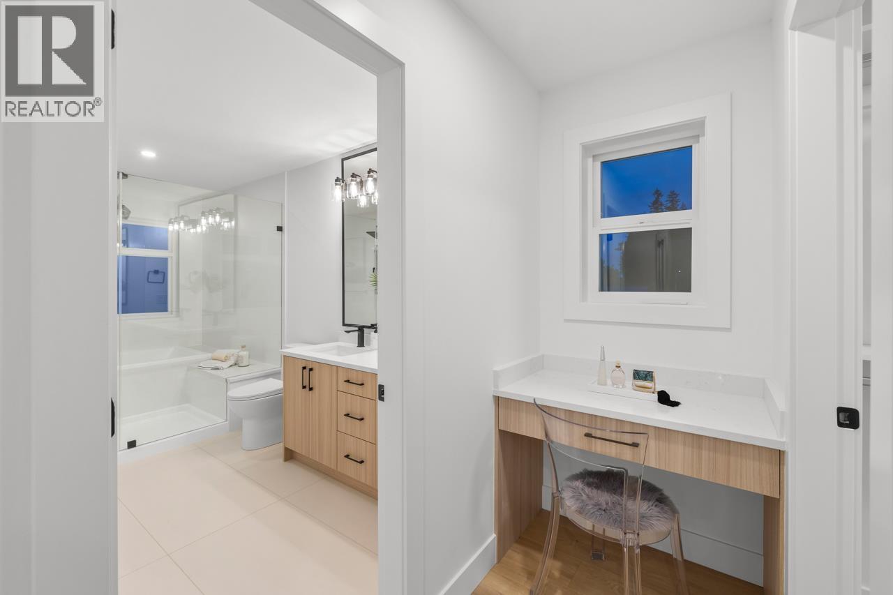 10490 Mcveety Street, Maple Ridge, British Columbia  V2W 0K3 - Photo 26 - R3065602