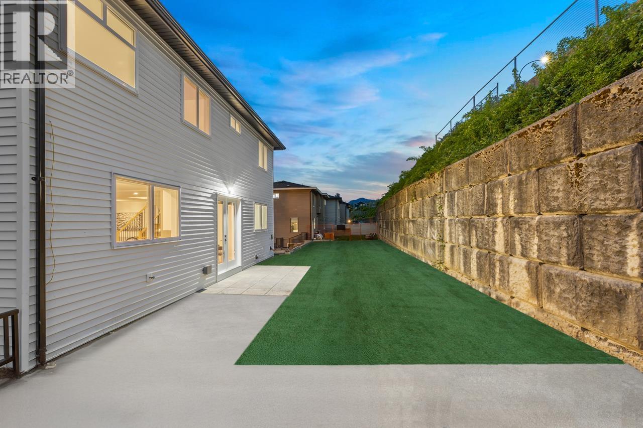 10490 Mcveety Street, Maple Ridge, British Columbia  V2W 0K3 - Photo 39 - R3065602