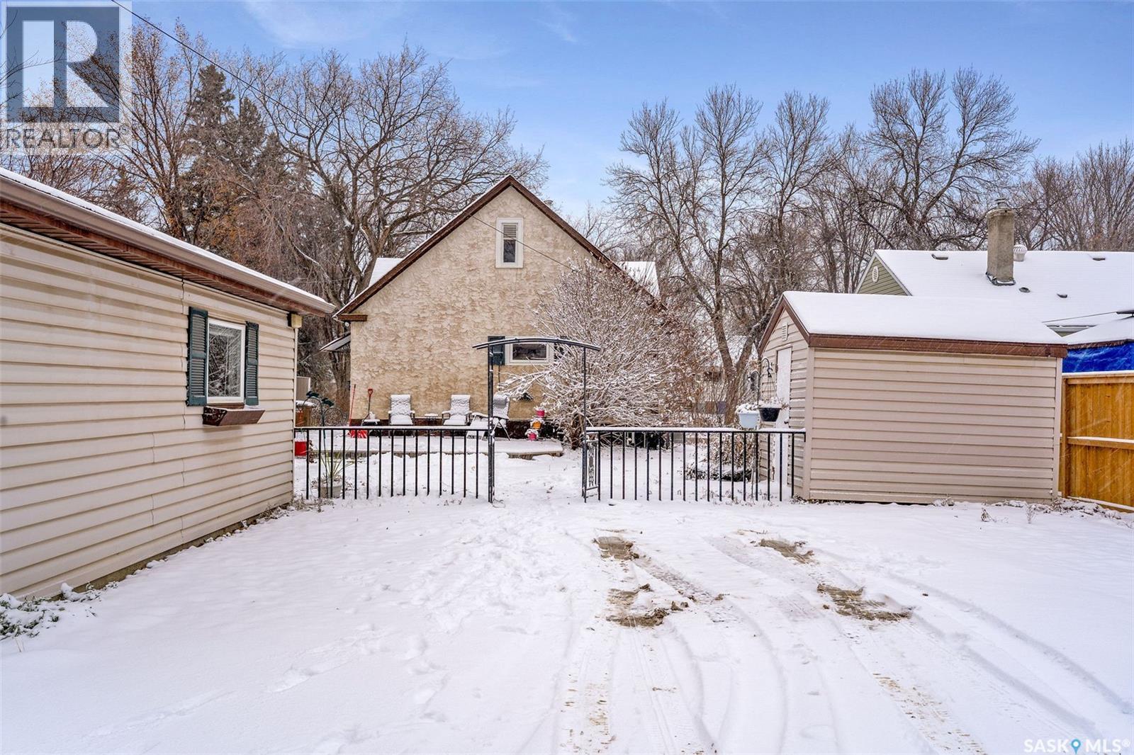 209 Stovel Avenue E, Melfort, Saskatchewan  S0E 1A0 - Photo 36 - SK023555