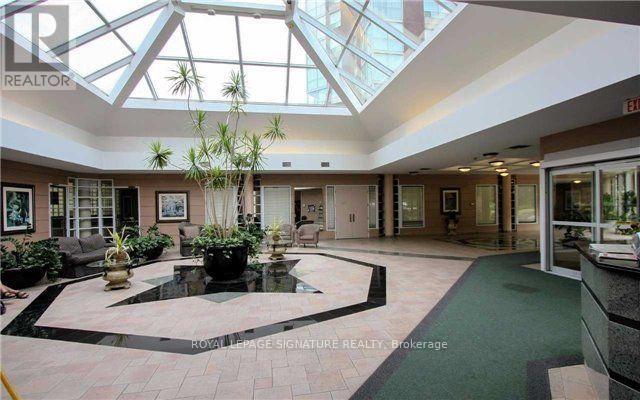 2812 - 7 Concorde Place, Toronto (Banbury-Don Mills), Ontario  M3C 3N4 - Photo 18 - C12523458