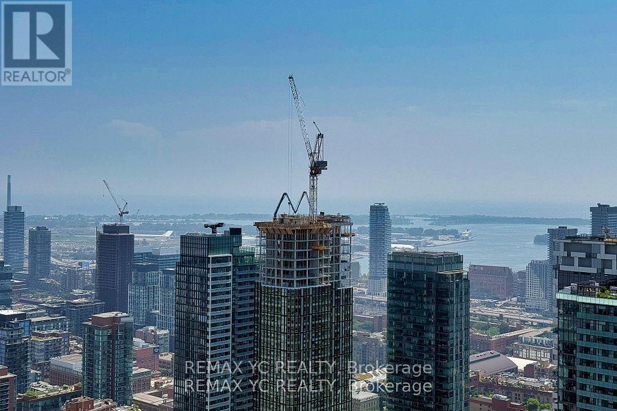 5104 - 197 Yonge Street, Toronto, Ontario  M5B 1M4 - Photo 25 - C12523488