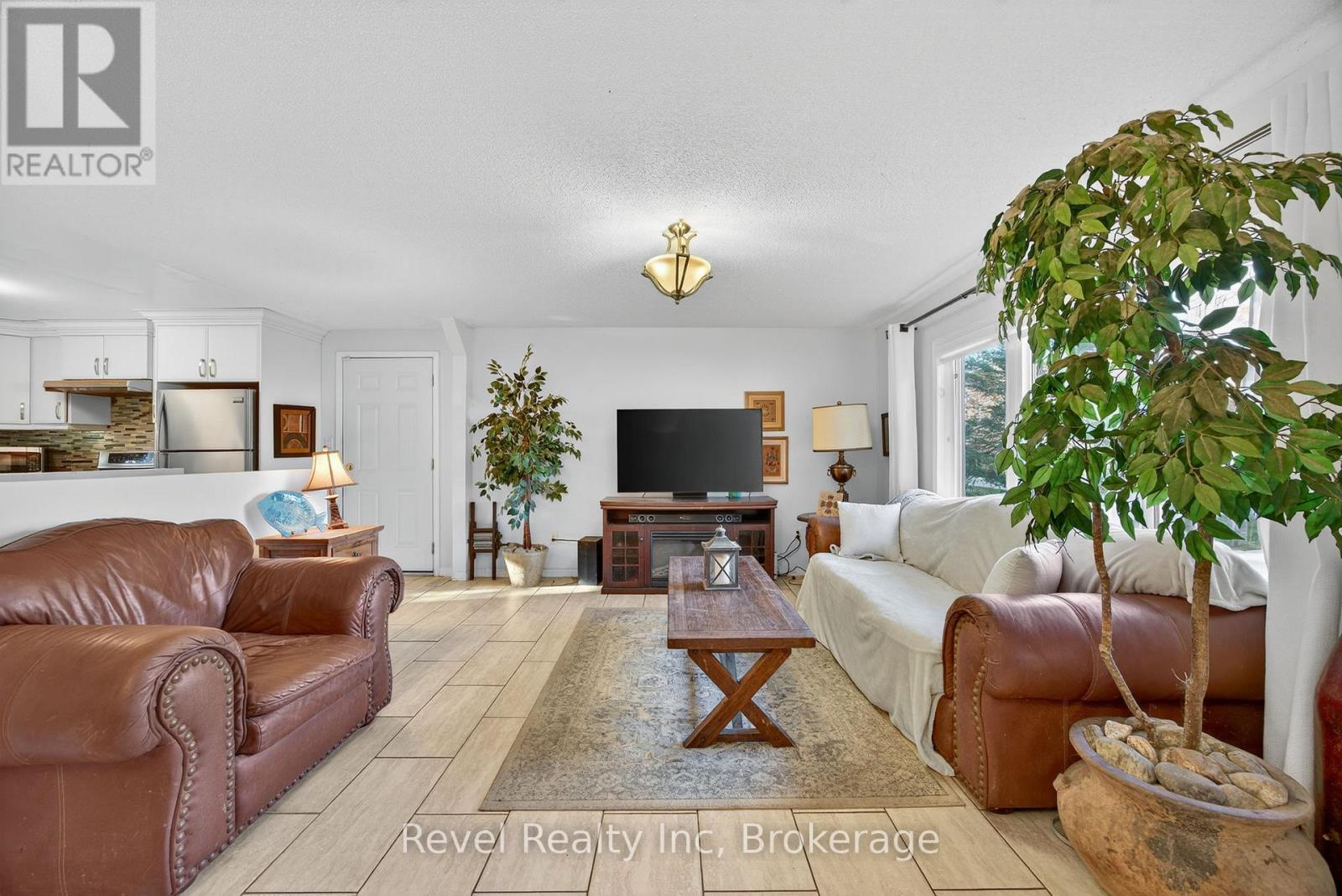 144 Trout Lane, Tiny, Ontario  L9M 0J1 - Photo 4 - S12523692