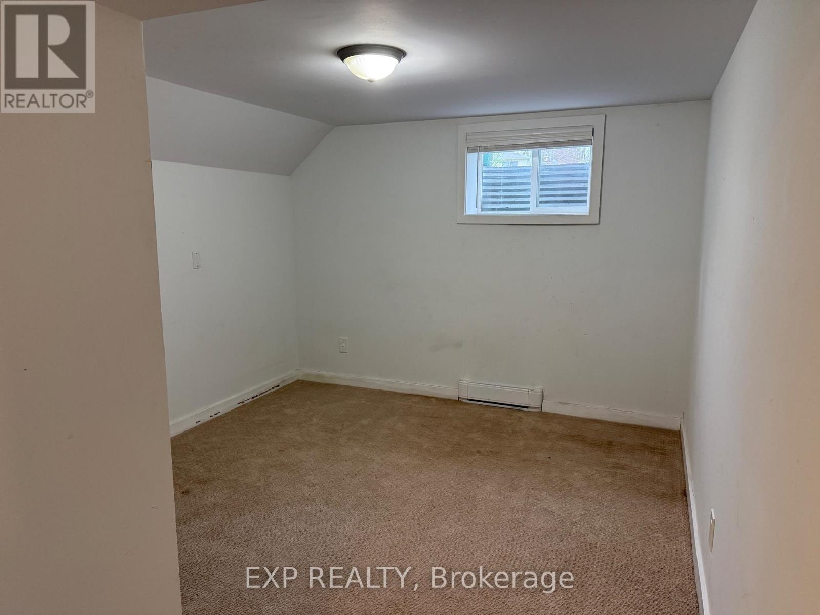 Lower - 105 Mill Street, Shelburne, Ontario L9V 2Y2 - Photo 17 - X12448940