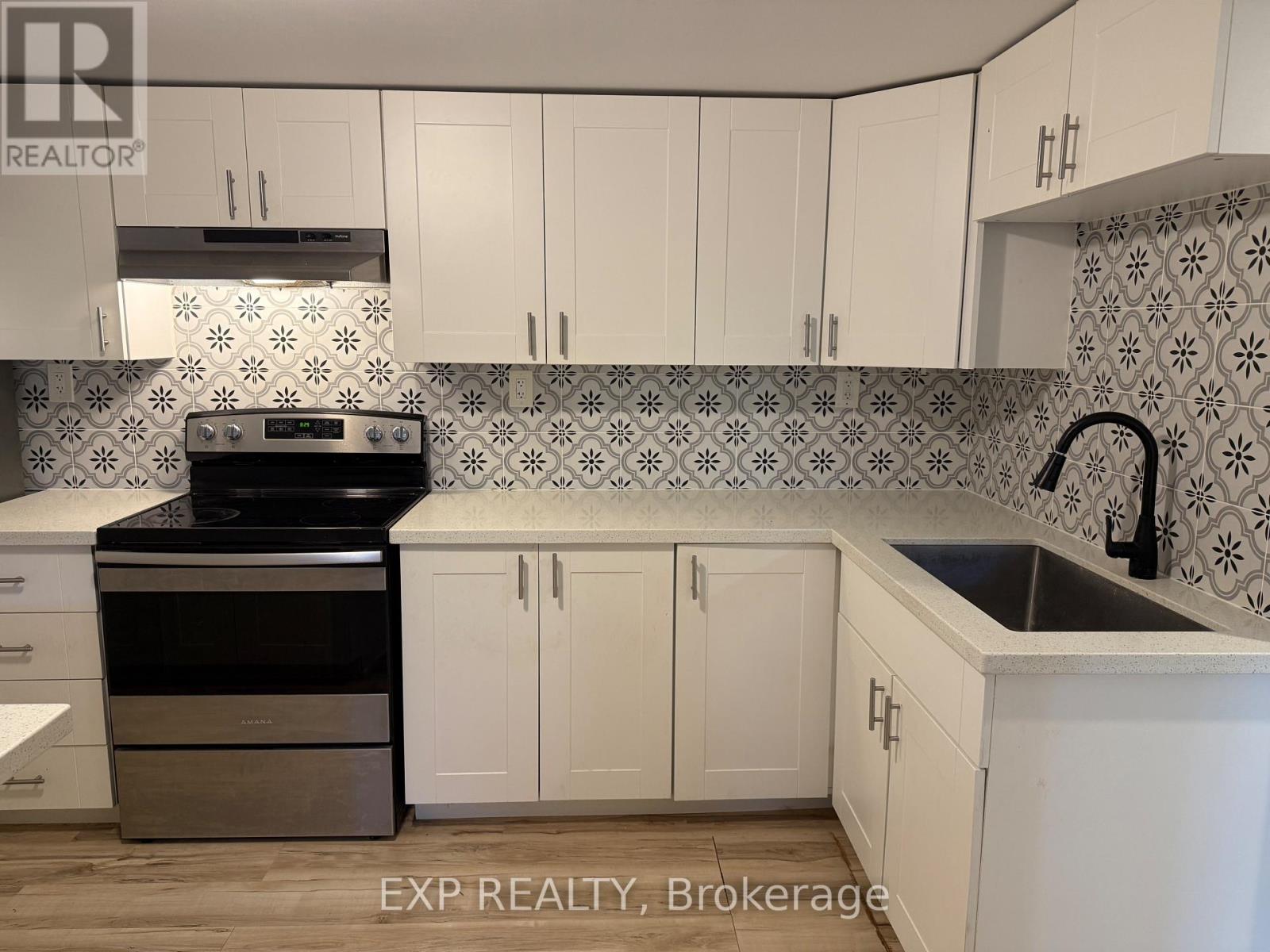 Lower - 105 Mill Street, Shelburne, Ontario L9V 2Y2 - Photo 6 - X12448940