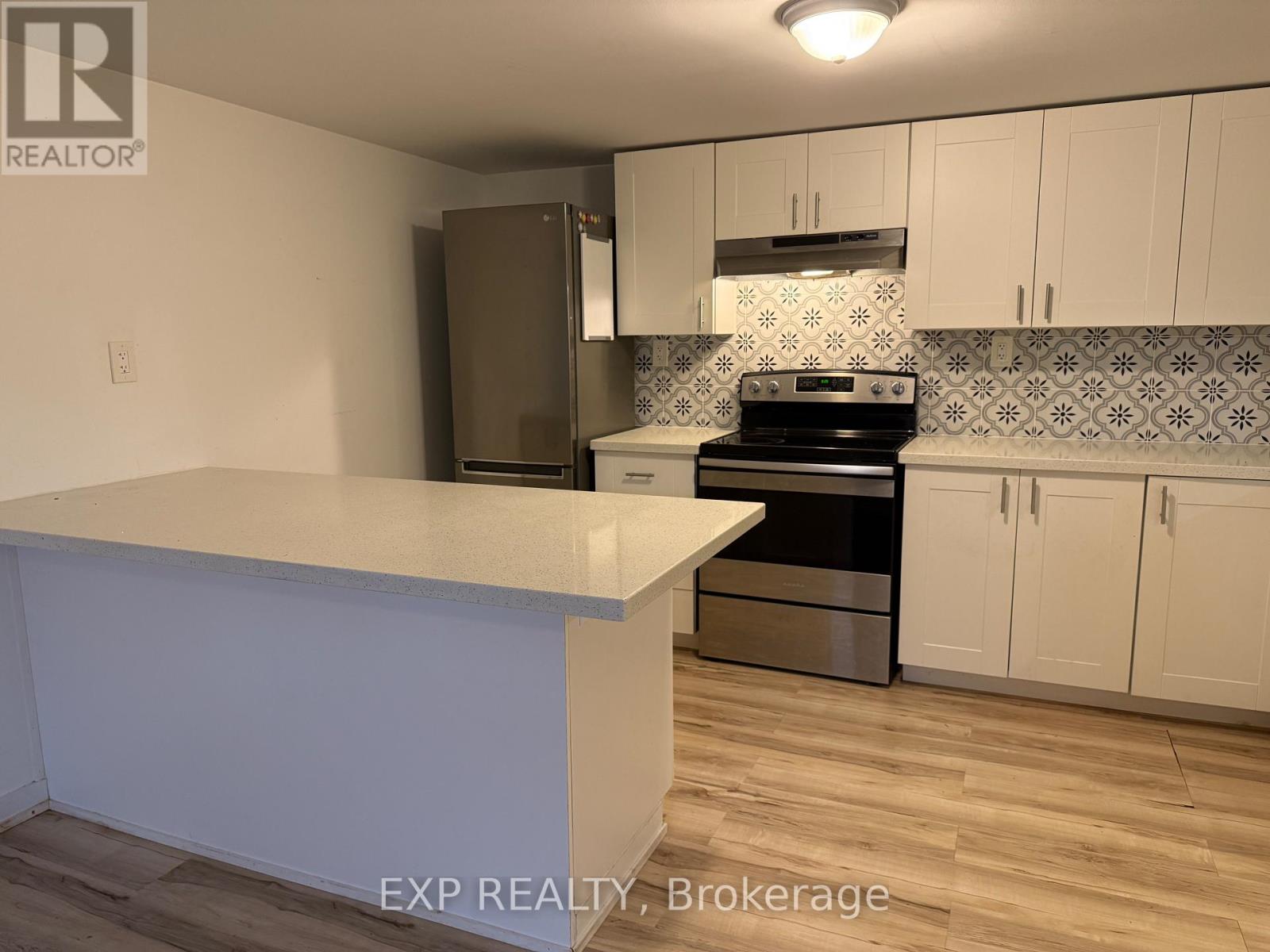 Lower - 105 Mill Street, Shelburne, Ontario L9V 2Y2 - Photo 7 - X12448940