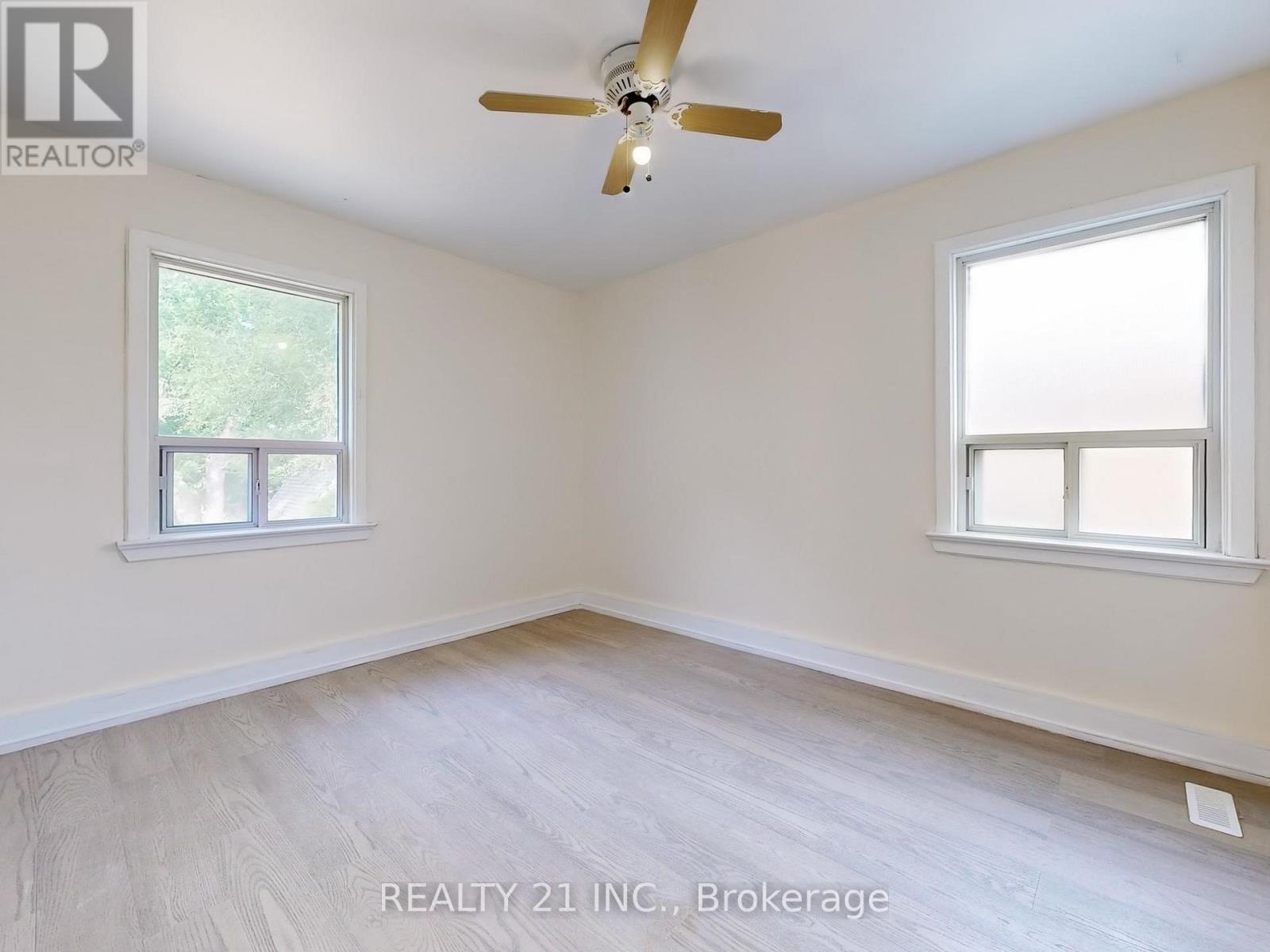 98 Natal Avenue, Toronto, Ontario  M1N 3V6 - Photo 11 - E12523564