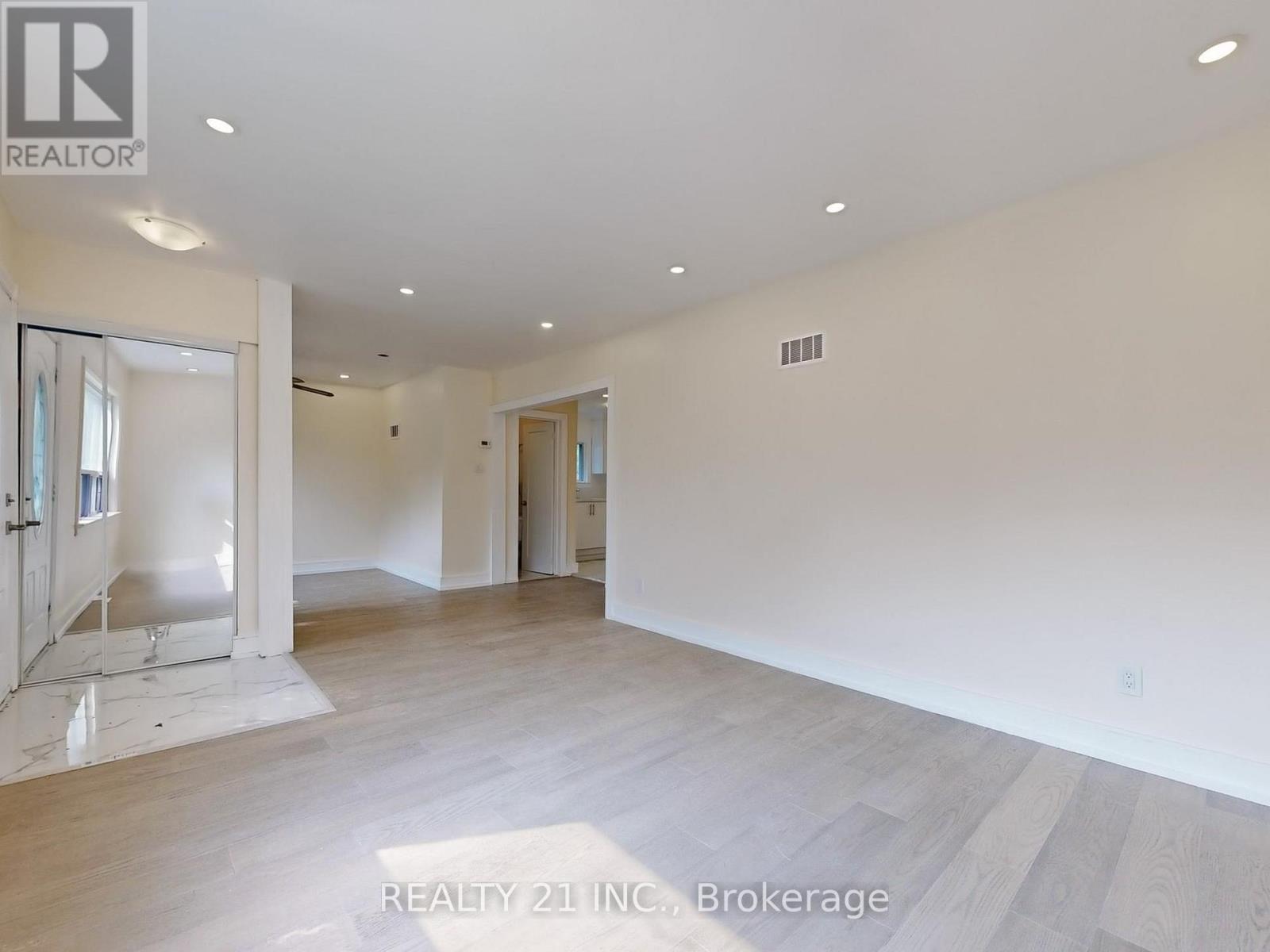 98 Natal Avenue, Toronto, Ontario  M1N 3V6 - Photo 6 - E12523564