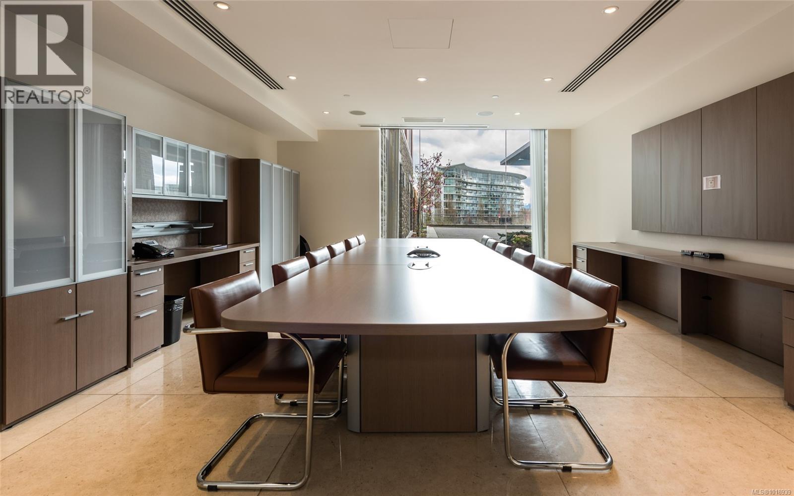 613 100 Saghalie Rd, Victoria, British Columbia V9A 0A1 - Photo 42 - 1018939