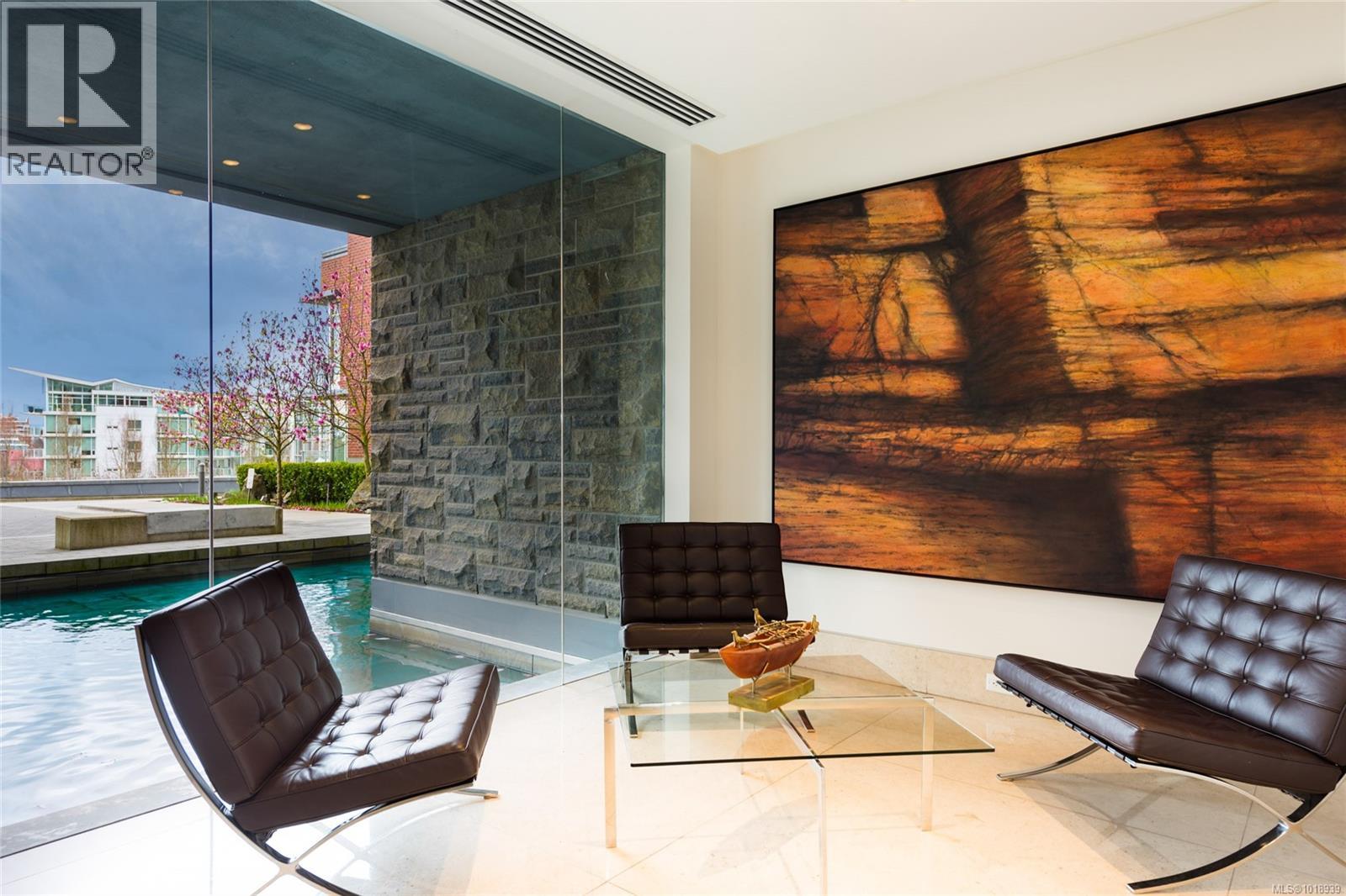 613 100 Saghalie Rd, Victoria, British Columbia V9A 0A1 - Photo 18 - 1018939