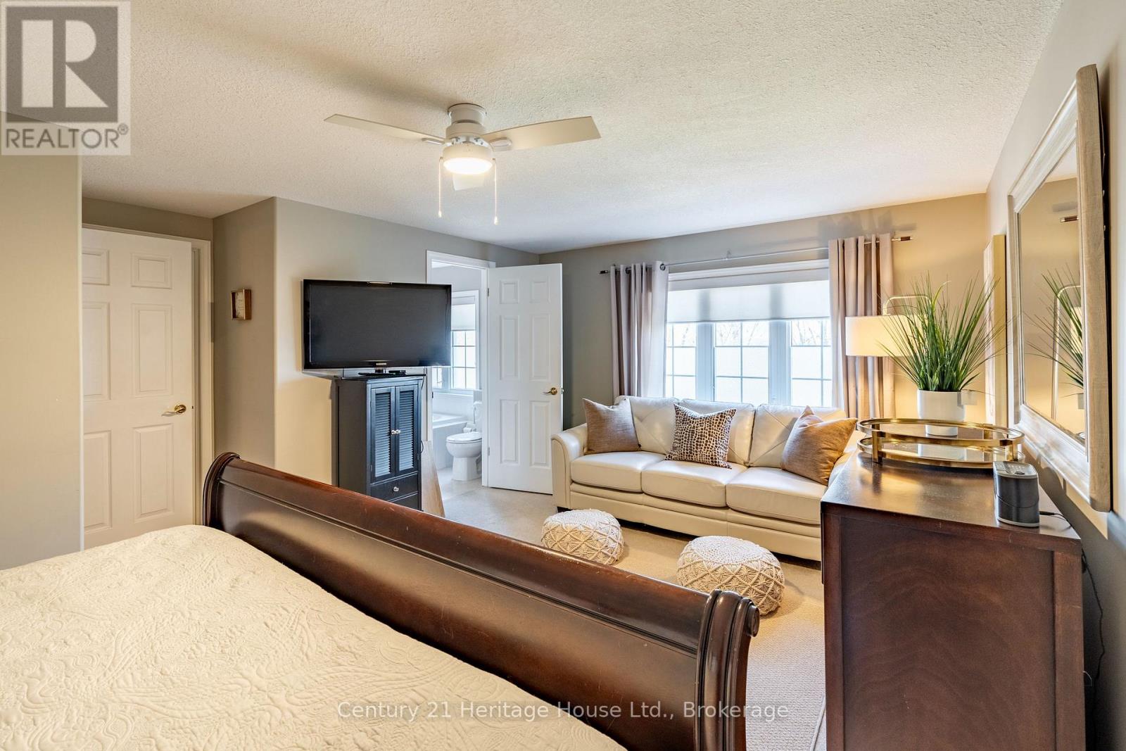 6 - 460 Woolwich Street, Waterloo, Ontario  N2K 4G8 - Photo 20 - X12523602