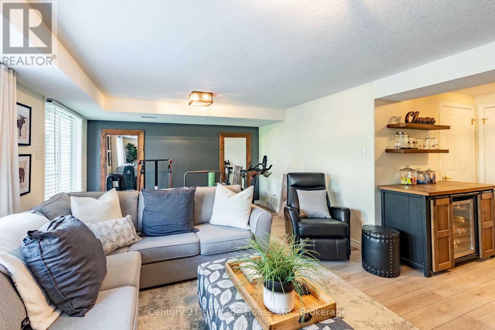 6 - 460 Woolwich Street, Waterloo, Ontario  N2K 4G8 - Photo 32 - X12523602