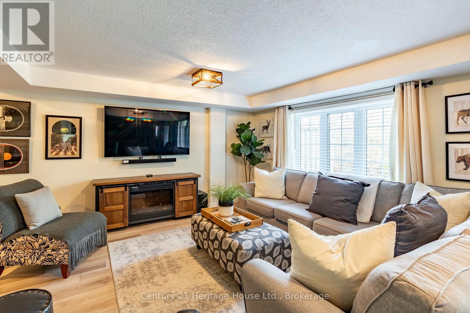 6 - 460 Woolwich Street, Waterloo, Ontario  N2K 4G8 - Photo 33 - X12523602