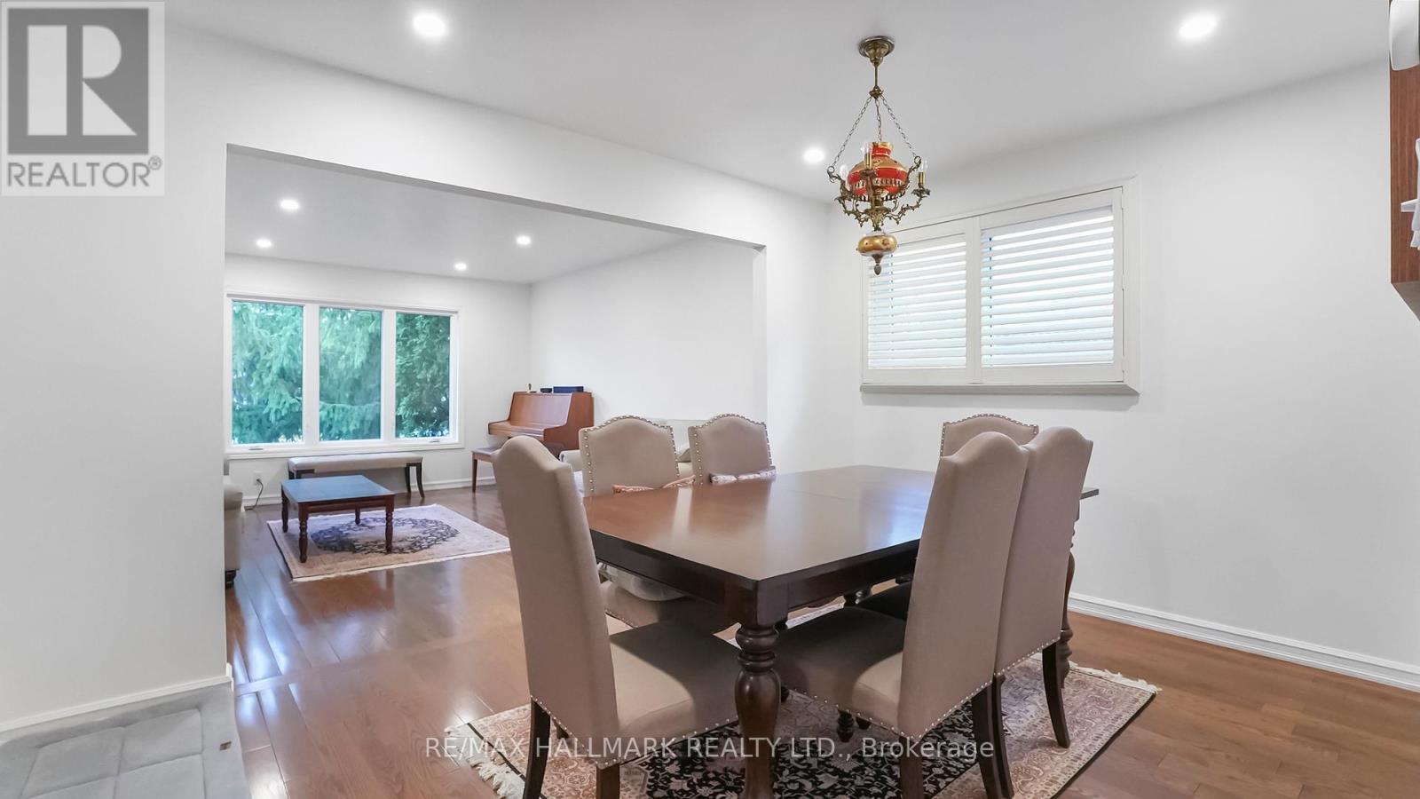 22 Avondale Crescent, Aurora, Ontario  L4G 3P6 - Photo 14 - N12523544