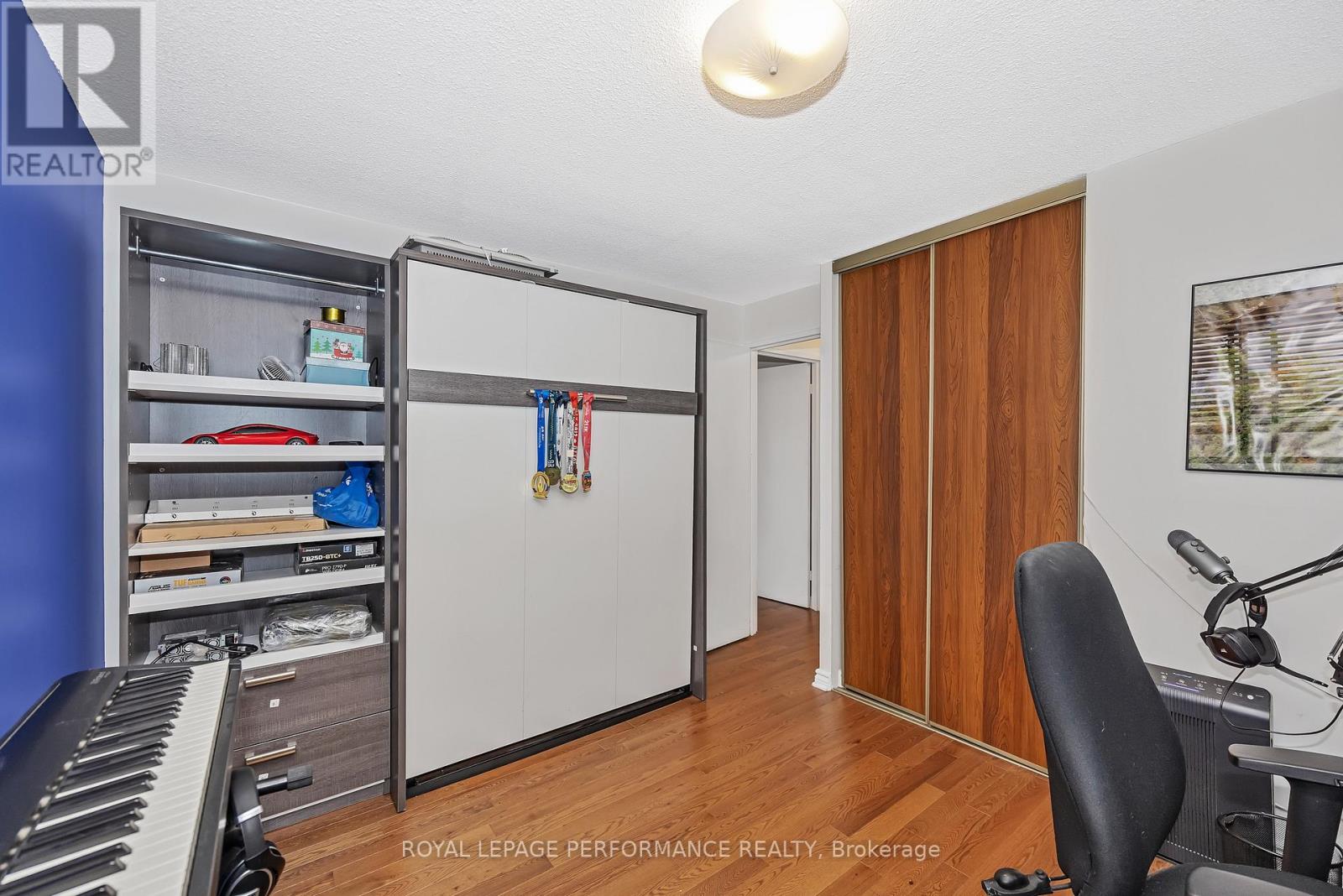 308 - 415 Greenview Avenue, Ottawa, Ontario K2B 8G5 - Photo 19 - X12523742