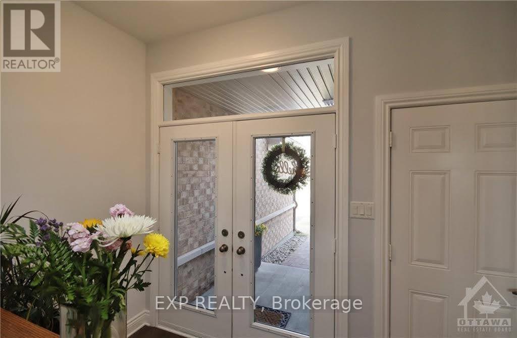 6776 Breanna Cardill Street, Ottawa, Ontario  K4P 0C3 - Photo 2 - X12523756