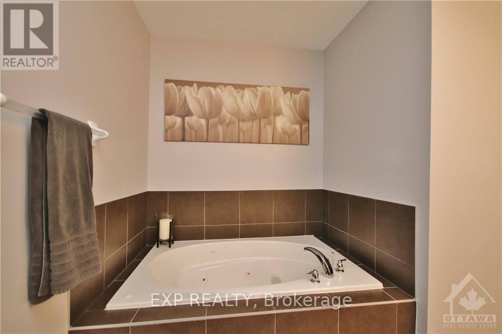 6776 Breanna Cardill Street, Ottawa, Ontario  K4P 0C3 - Photo 21 - X12523756