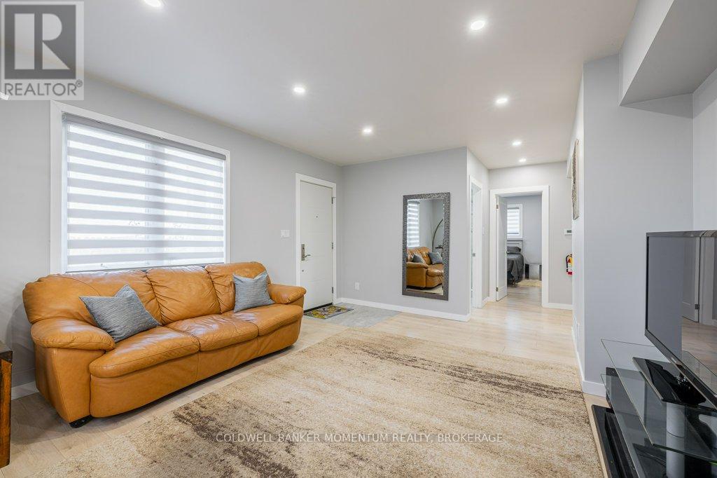 165 East West Line, Niagara-On-The-Lake (Lakeshore), Ontario  L0S 1J0 - Photo 10 - X12523684