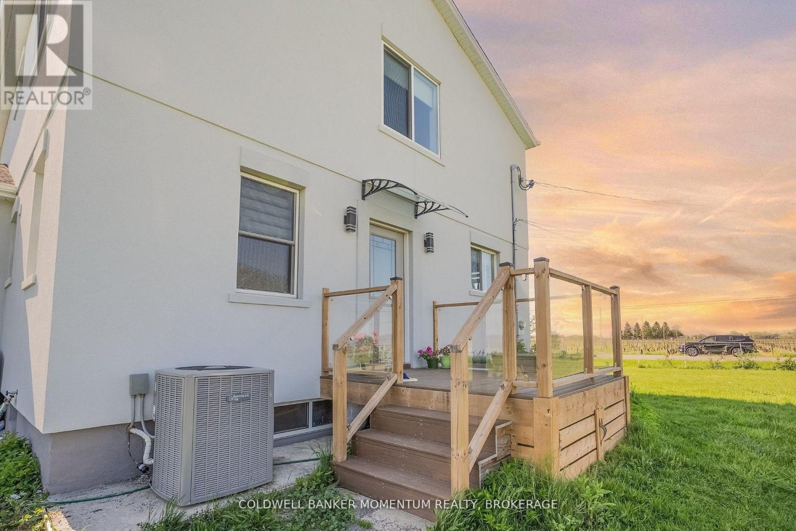 165 East West Line, Niagara-On-The-Lake (Lakeshore), Ontario  L0S 1J0 - Photo 37 - X12523684