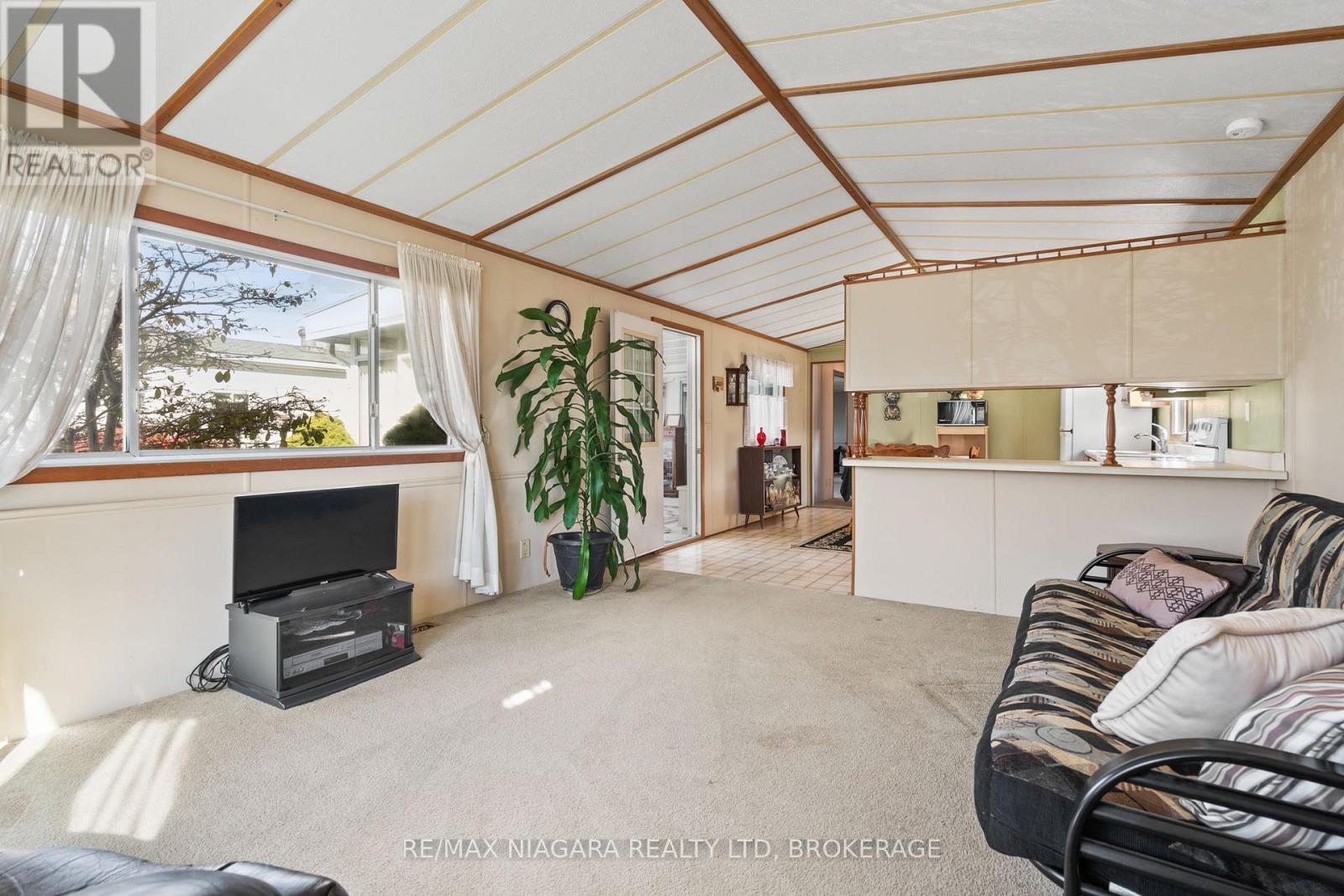 52 - 3033 Townline Road, Fort Erie, Ontario  L0R 1S0 - Photo 14 - X12523716