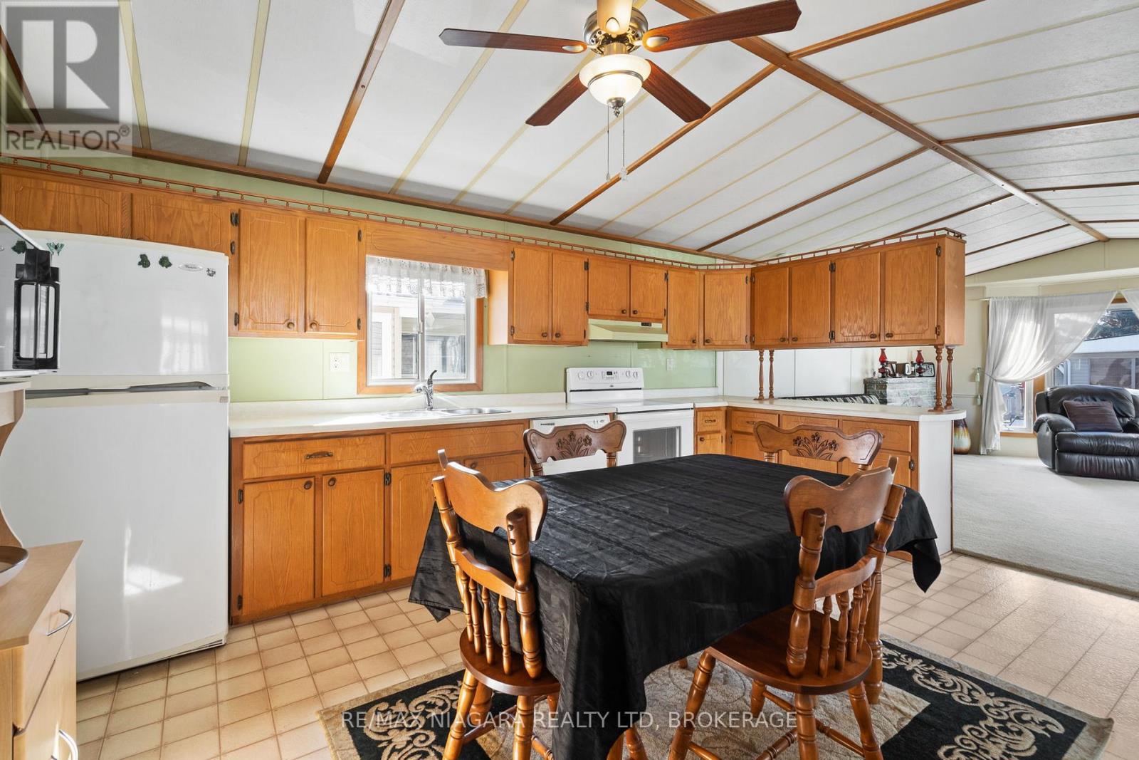 52 - 3033 Townline Road, Fort Erie, Ontario  L0R 1S0 - Photo 7 - X12523716