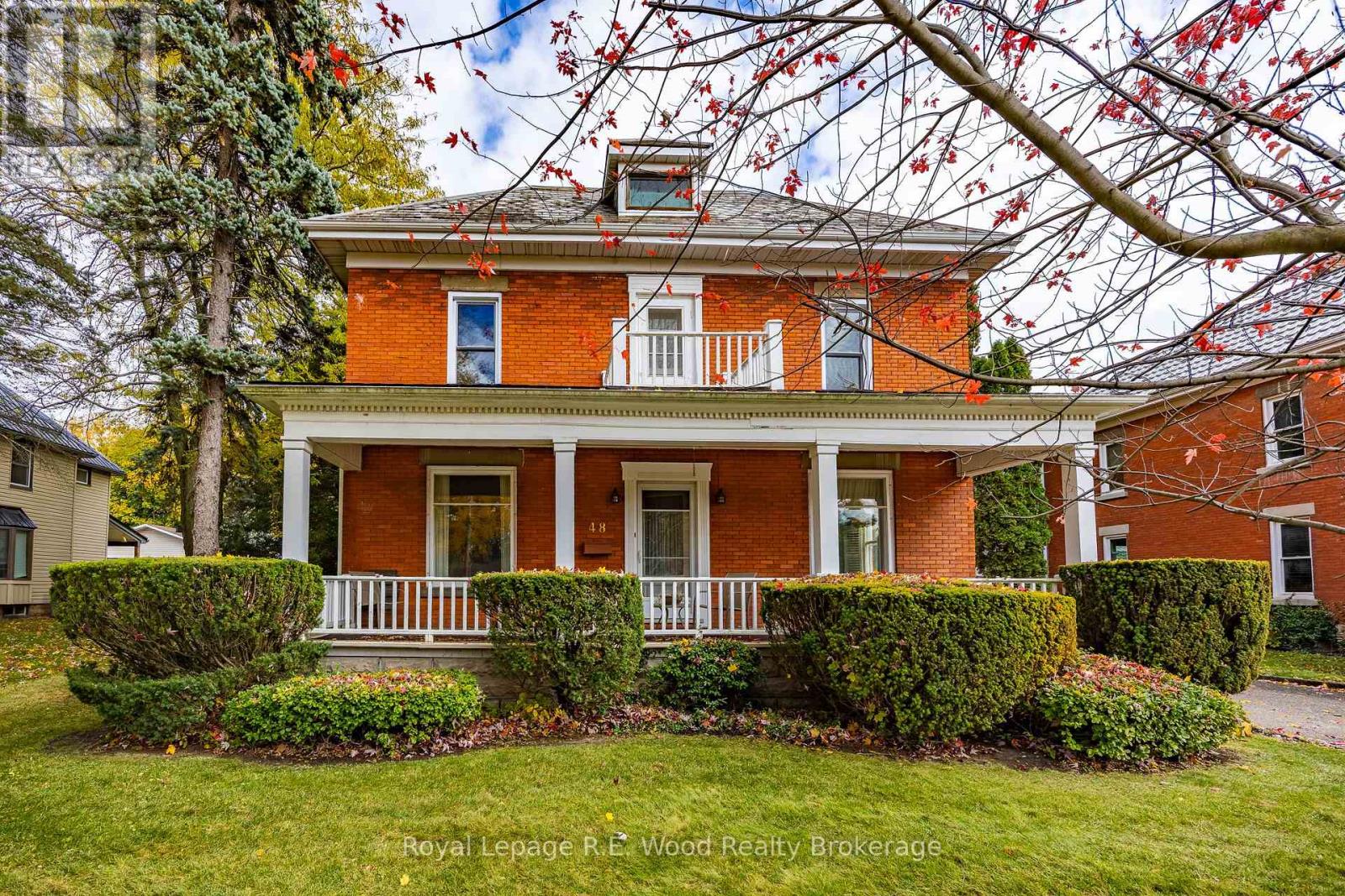 48 Lisgar Avenue, Tillsonburg, Ontario  N4G 3K8 - Photo 1 - X12523690