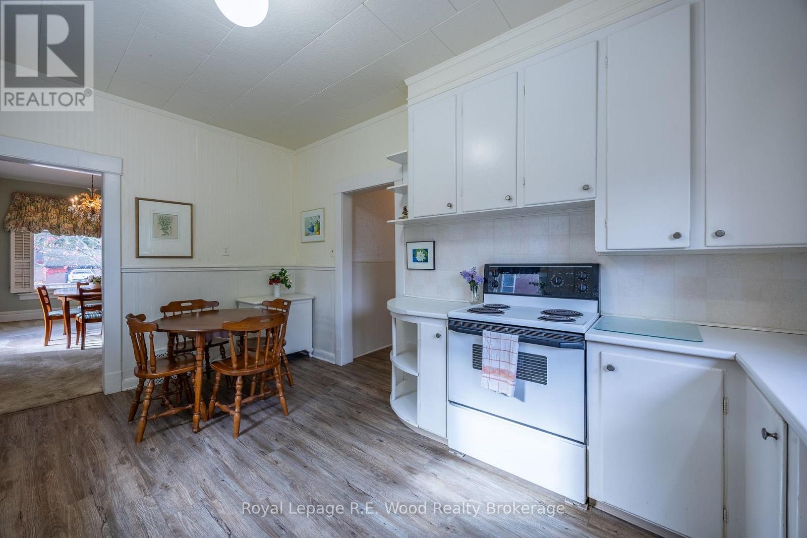 48 Lisgar Avenue, Tillsonburg, Ontario  N4G 3K8 - Photo 11 - X12523690