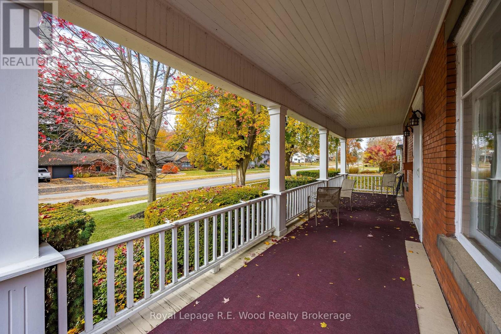 48 Lisgar Avenue, Tillsonburg, Ontario  N4G 3K8 - Photo 3 - X12523690