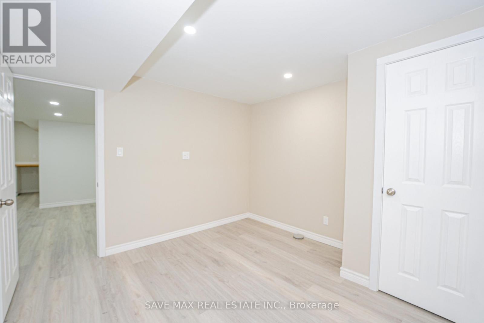 29 - 2301 Derry Road W, Mississauga, Ontario  L5N 2R4 - Photo 34 - W12523204