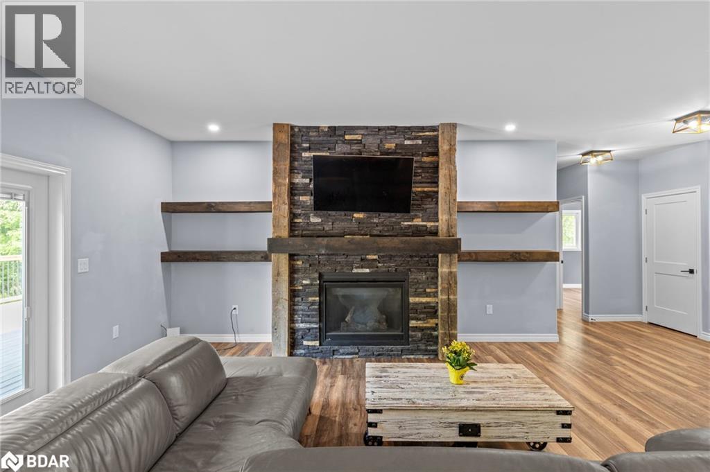 2326 Foxmead Road Road, Coldwater, Ontario  L0K 1E0 - Photo 11 - 40785295