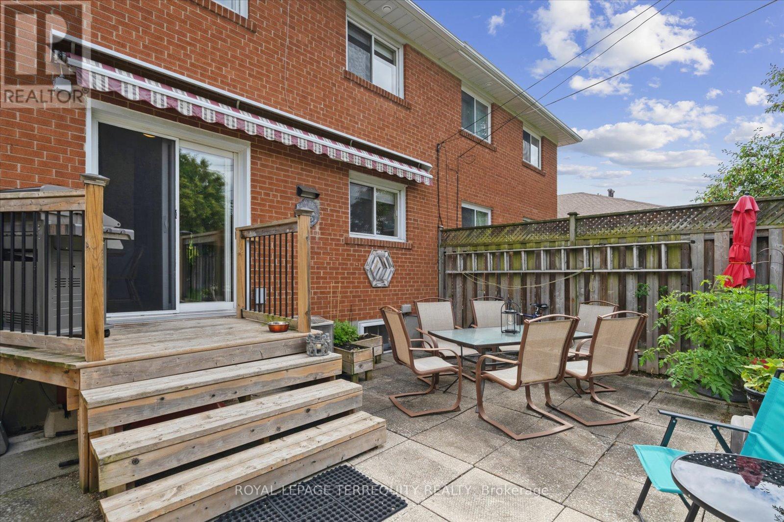 1201 Kingsholm Drive, Mississauga, Ontario  L4Y 2H1 - Photo 41 - W12523478