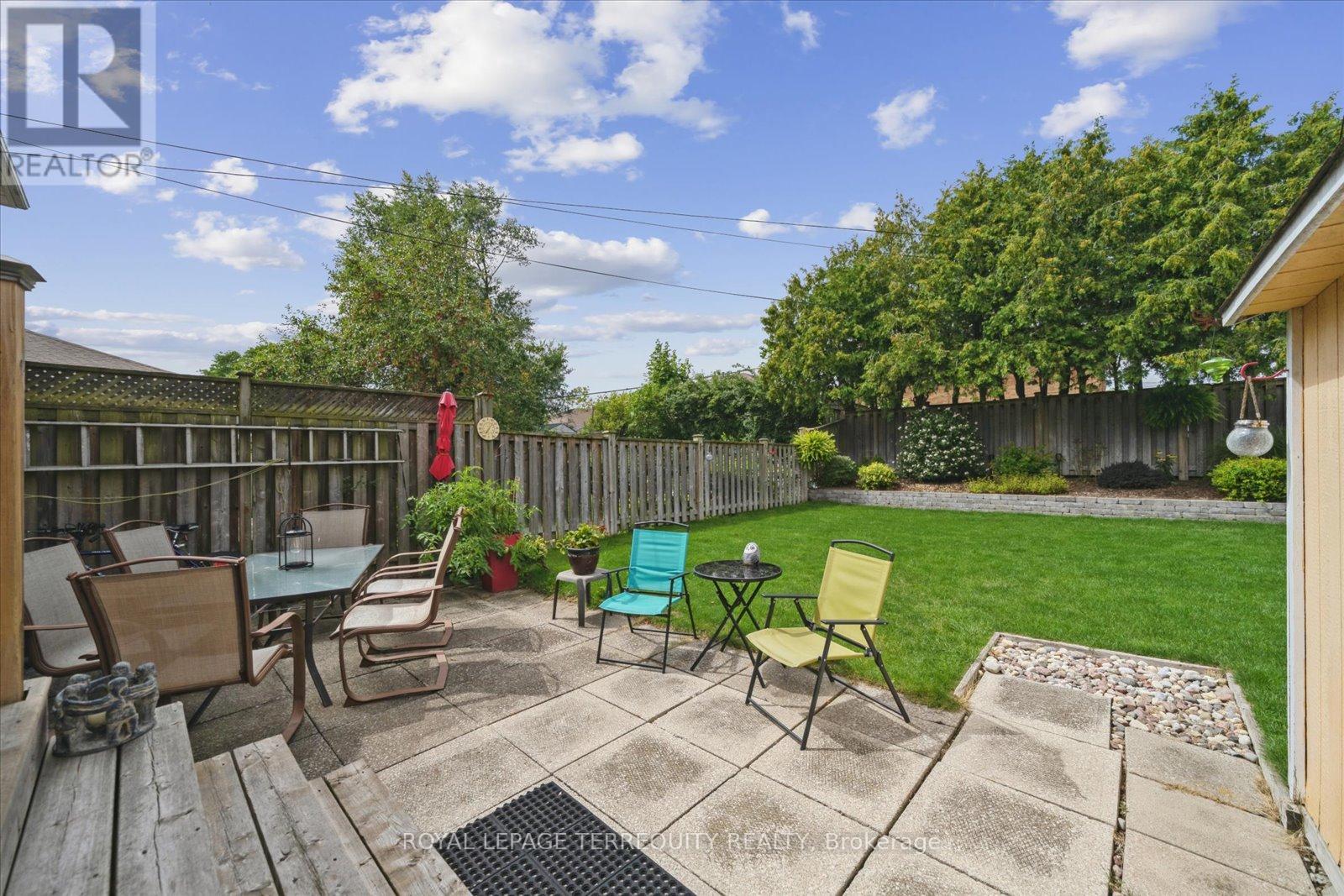 1201 Kingsholm Drive, Mississauga, Ontario  L4Y 2H1 - Photo 42 - W12523478